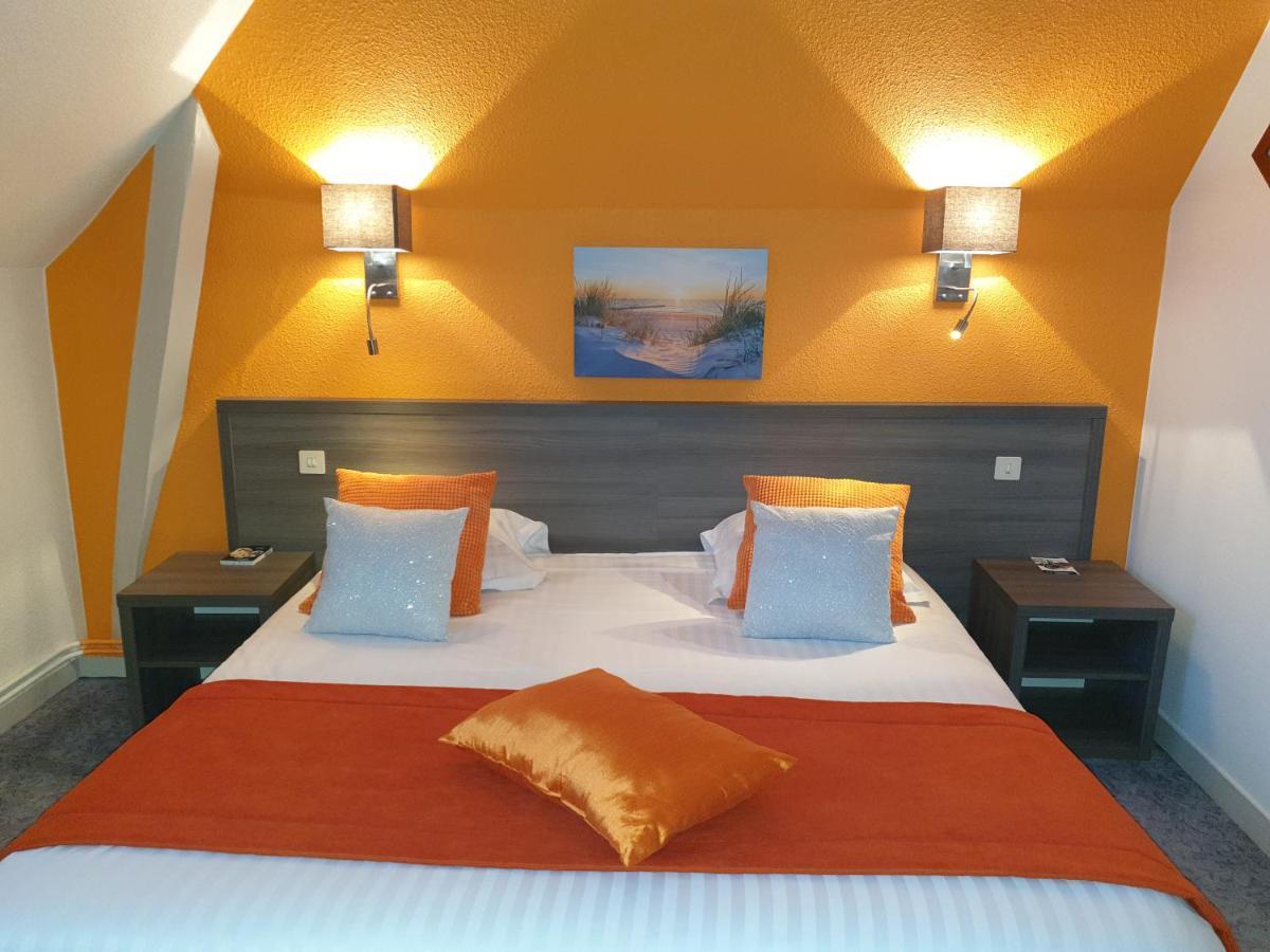 Hotel Le Rohan Charme Et Caractere ポンティヴィ エクステリア 写真