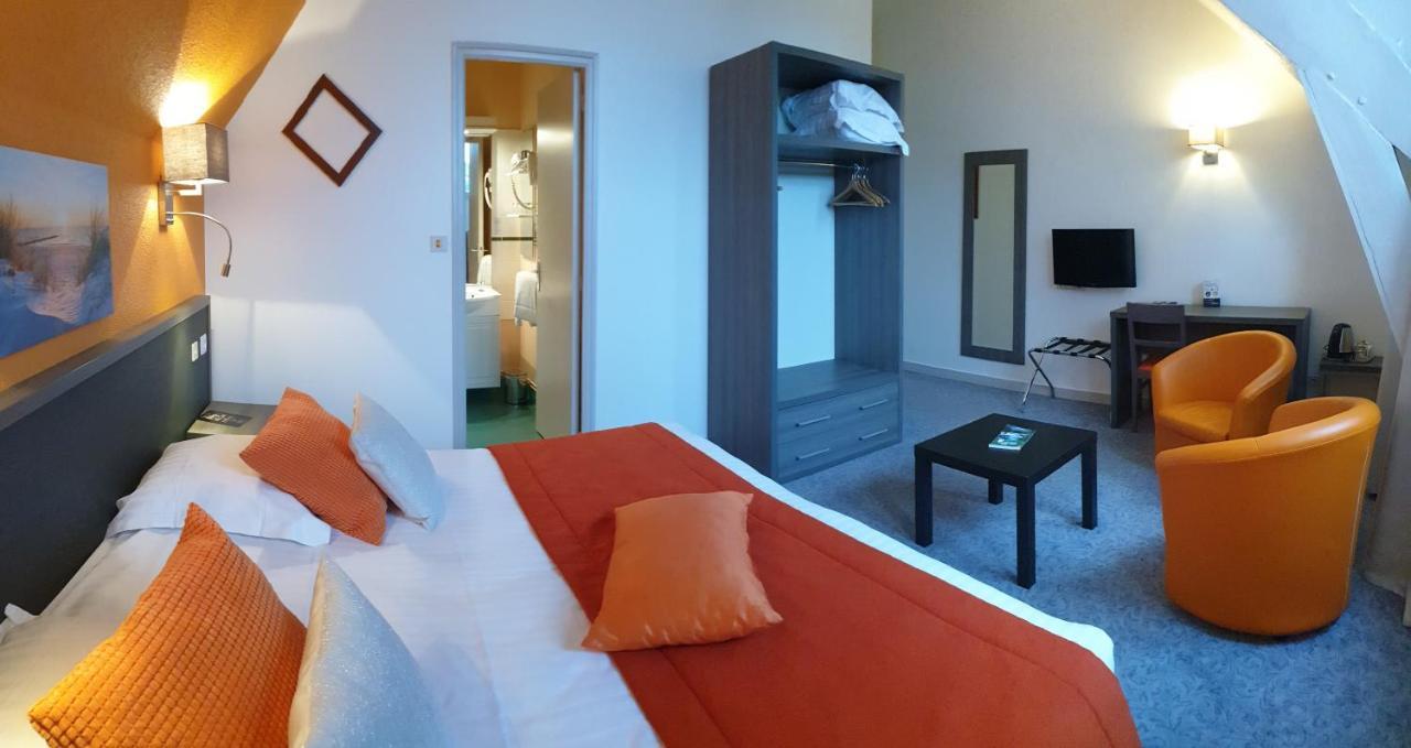 Hotel Le Rohan Charme Et Caractere ポンティヴィ エクステリア 写真