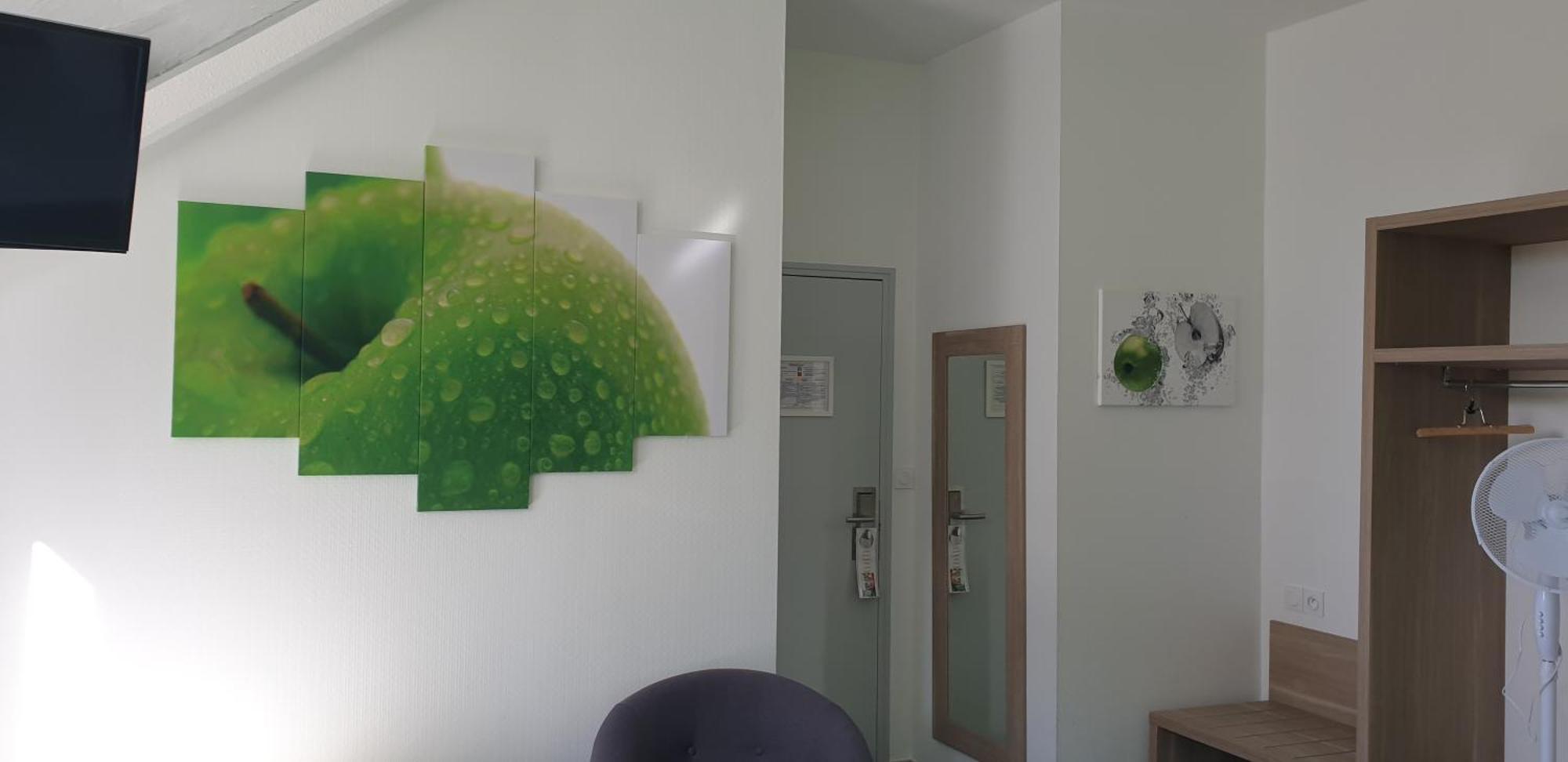 Hotel Le Rohan Charme Et Caractere ポンティヴィ エクステリア 写真